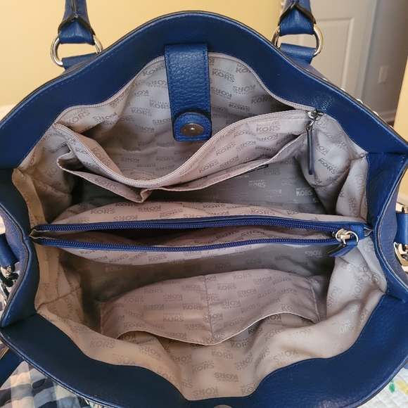 Michael Kors Blue Leather Studded Handbag - Picture 5 of 5